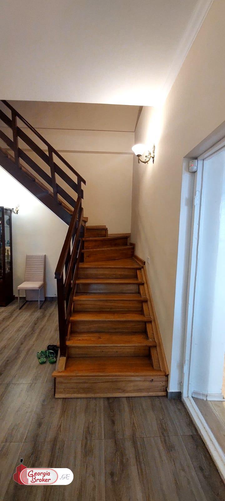 nearly repaired 7-room house for sale